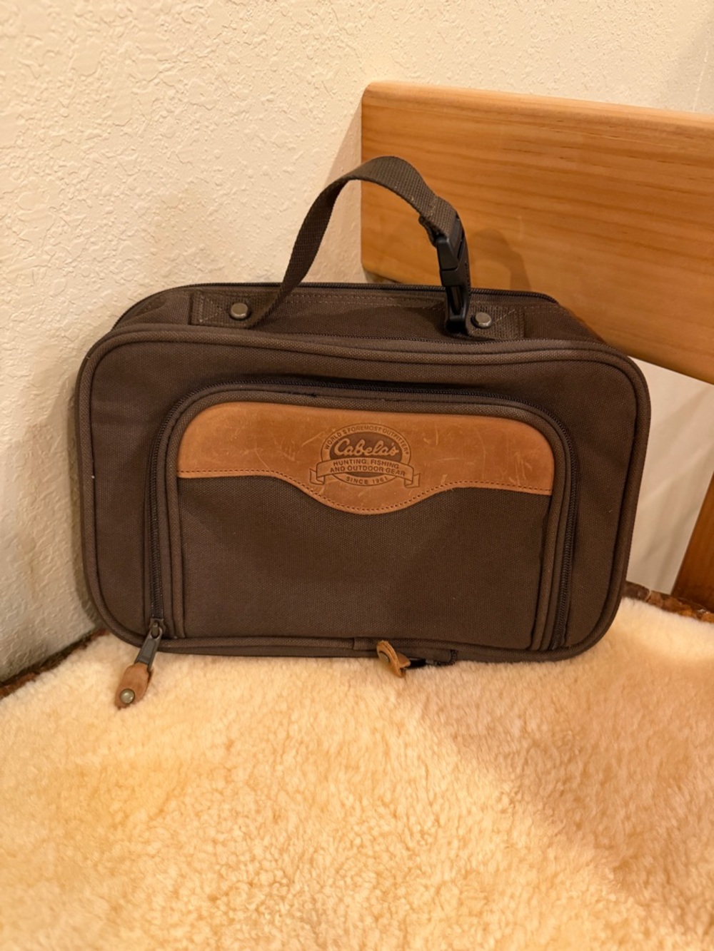 Cabela’s Toiletries Bag Travel Bag Canvas and Leather